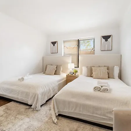 Brooklyn Apt 1Bd Sleeps 4